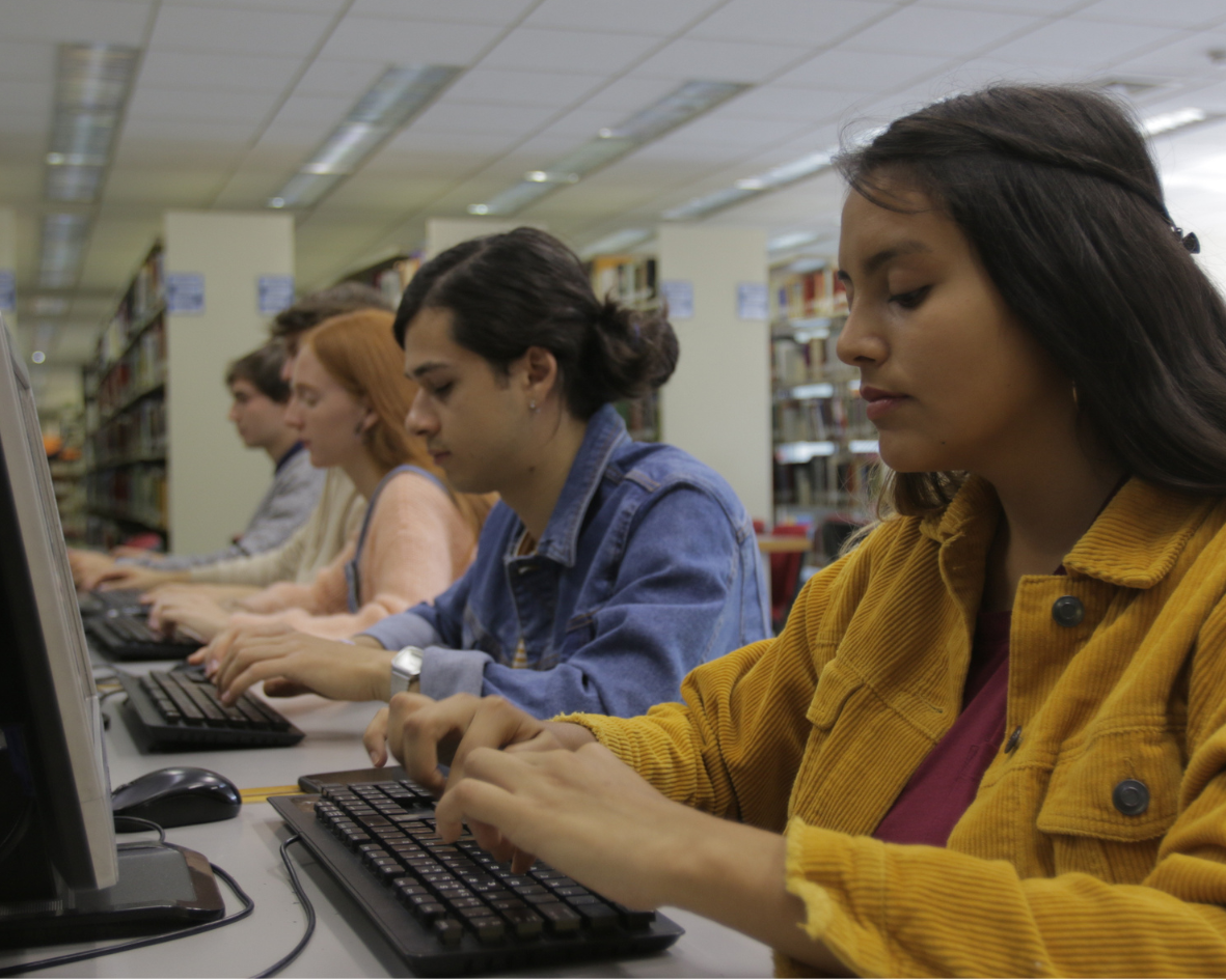 200 creditos College Web